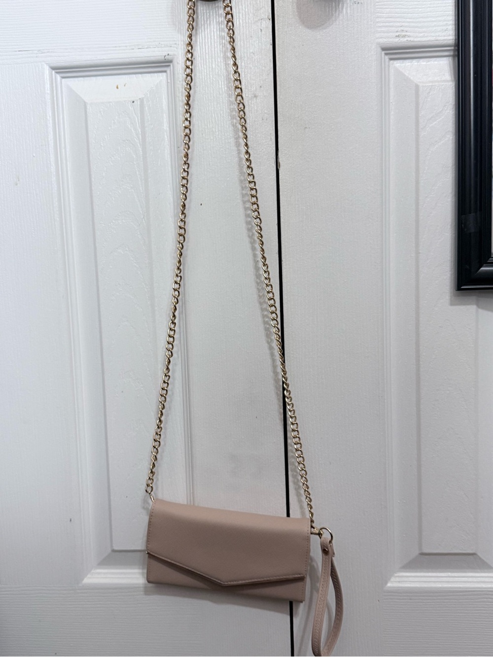 Neutral Beige Chain Strap Crossbody Wallet